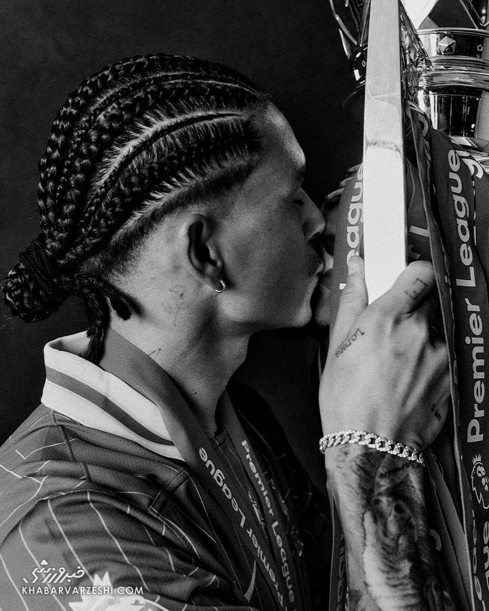 خداحافظی غم‌انگیز داروین نونیس؛ عشق شما همیشه در قلب من است... +تصاویر