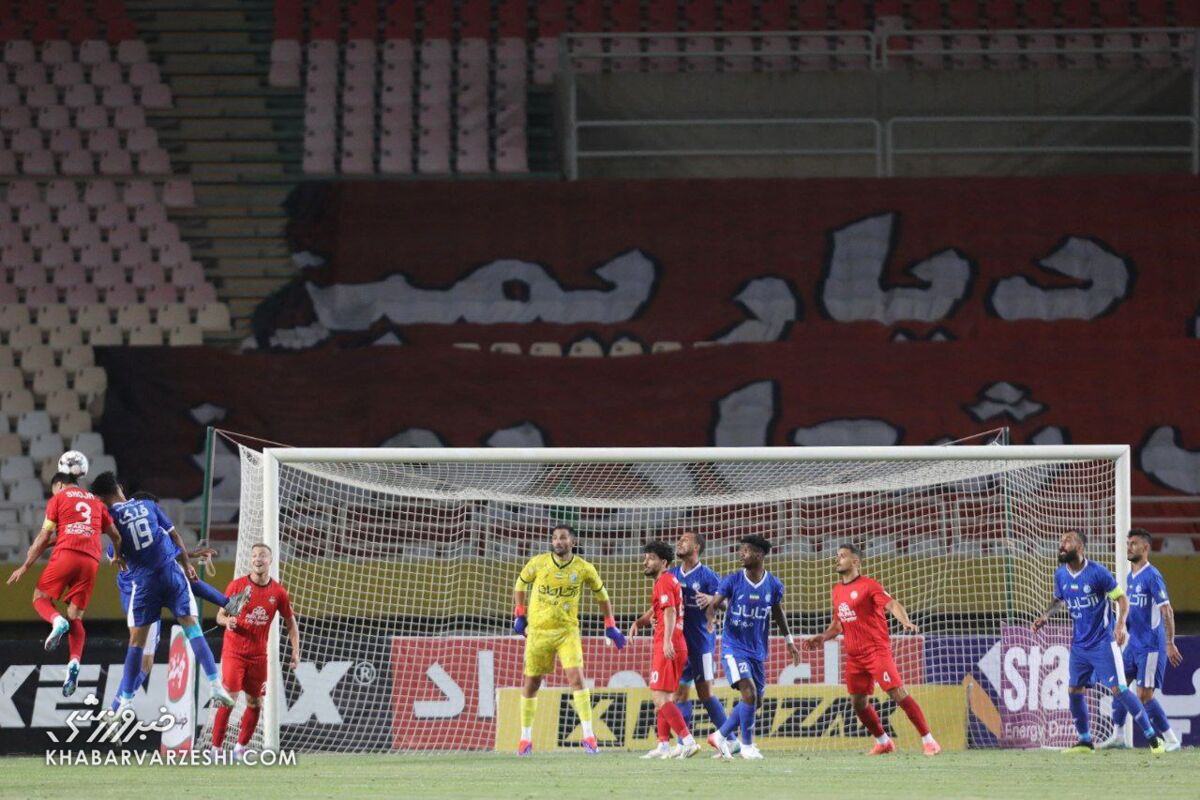 درویش باید صدای هواداران را بشنود/ پرسپولیس باید پیام سوپرجام را از تراکتور و حریفش گرفته باشد