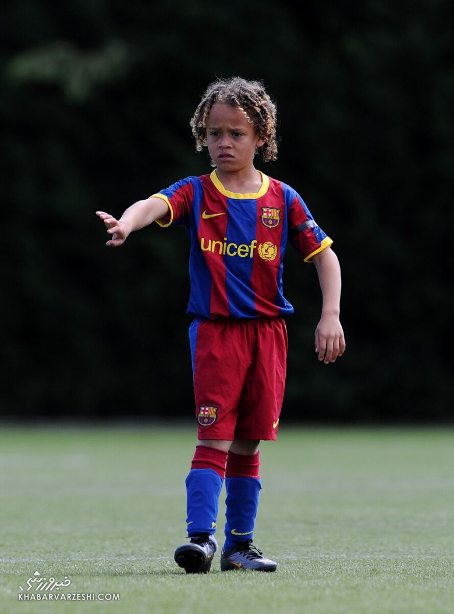 401950 ژاوی سیمونز