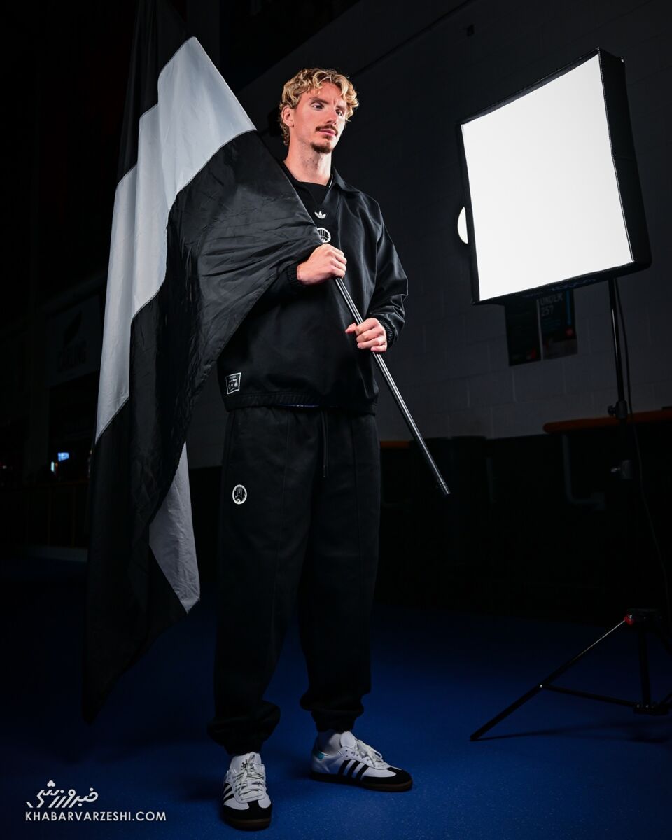 نیک وولتماده