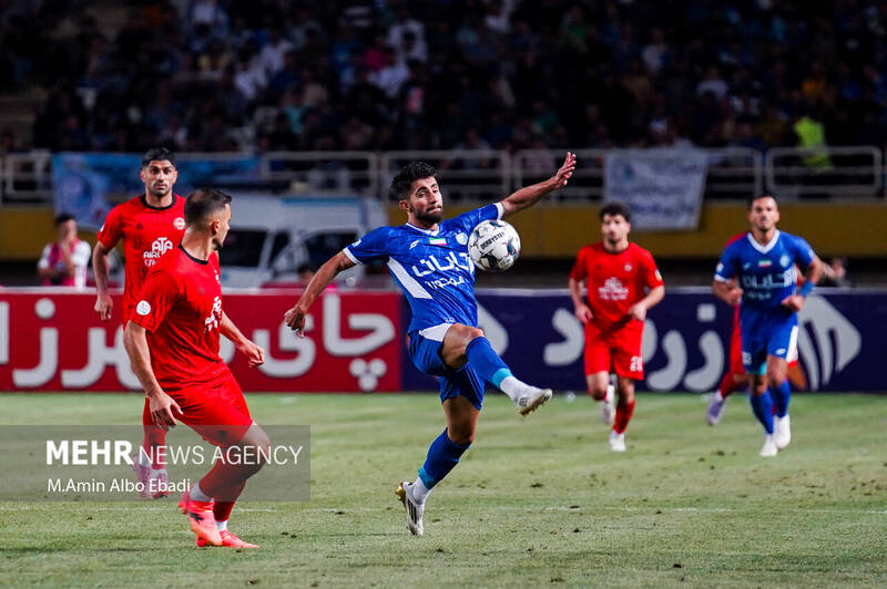 سوپرجام فوتبال باشگاه‌های ایران - استقلال و تراکتور