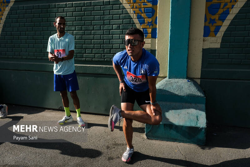 4489170 مسابقه دو خیابانی