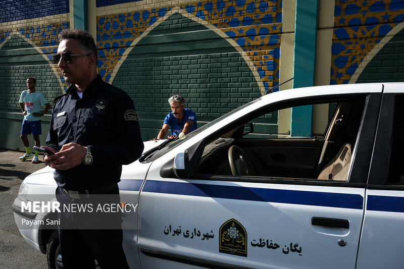 4489172 مسابقه دو خیابانی