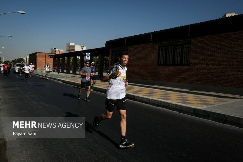 4489178 مسابقه دو خیابانی