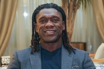 کلارنس سیدورف مشاور مدیرعامل باشگاه استقلال ایران را ترک کرد