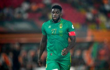 ابوبکر کامارا ستاره پیشین سپاهان به کانچانبوری تایلند پیوست