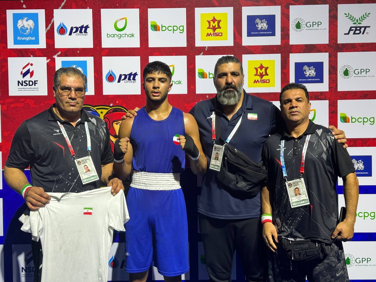 روشنایی طلا در سایه ناکامیها؛ سیاه و سفید آیندهسازان بوکس ایران در بانکوک روشنایی طلا در سایه ناکامیها؛ سیاه و سفید آیندهسازان بوکس ایران در بانکوک