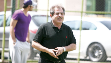 محمد پنجعلی : به دلیل شرایط بیماری قادر به پاسخگویی شما عزیزان نیستم