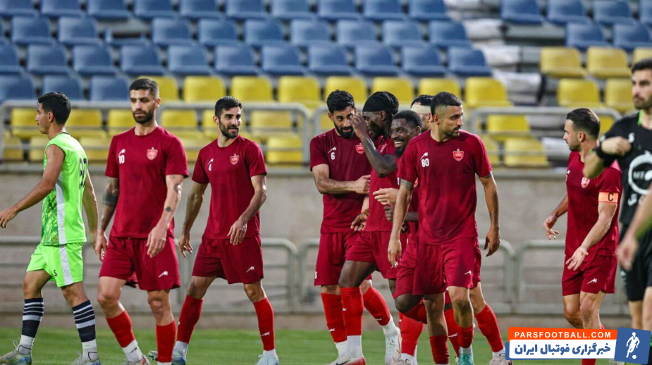 شیث رضایی : وحید هاشمیان با این روند تا نیم فصل در پرسپولیس نمی‌ ماند