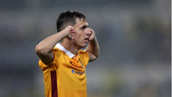 یاسر آسانی گزینه نقل و انتقالاتی استقلال با پیراهن نیوکاسل دیده شد