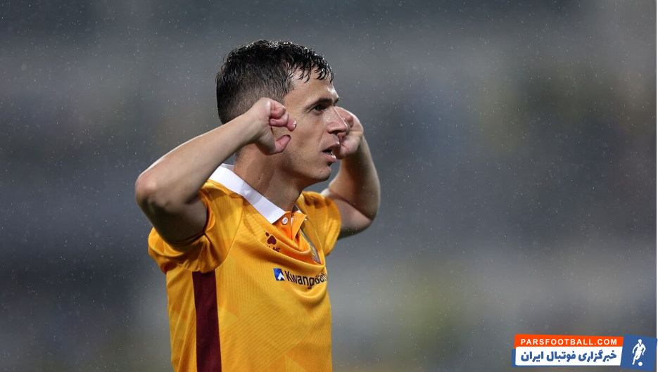 یاسر آسانی گزینه نقل و انتقالاتی استقلال با پیراهن نیوکاسل دیده شد