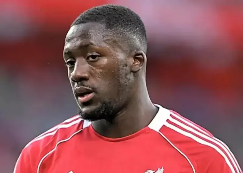 انتقاد هواداران لیورپول از عملکرد ضعیف کوناته در دیدار با بورنموث