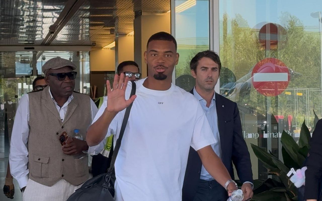 اندی دیوف در شهر میلان