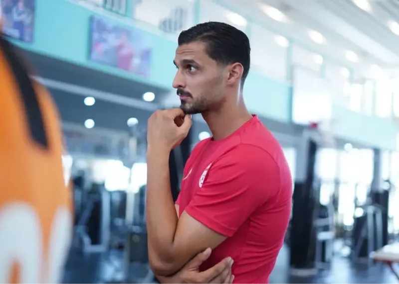 پوستر ویژه پیکان برای احمد گوهری گلر تیمش برای دعوت شدن به اردوی تیم ملی