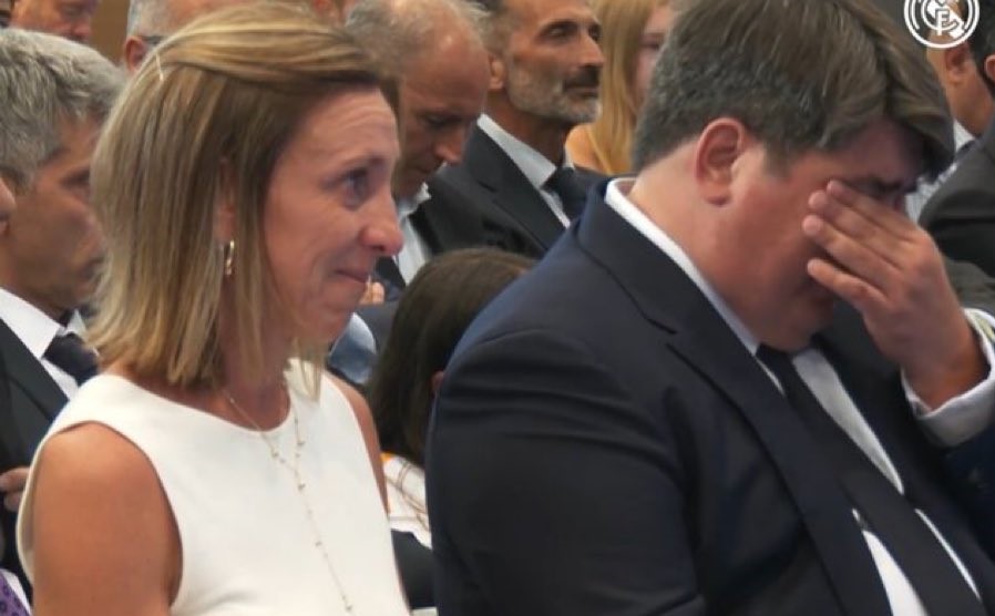 gytz4fxwuaaytvk پدر و مادر فرانکو ماستانتونو وینگر رئال مادرید