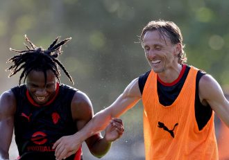 تصاویری از حضور لوکا مودریچ خرید جدید میلان در تمرینات زیر نظر آلگری