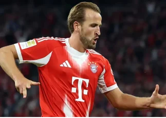 هت تریک هری کین در برد شش بر صفر بایرن مونیخ برابر لایپزیش