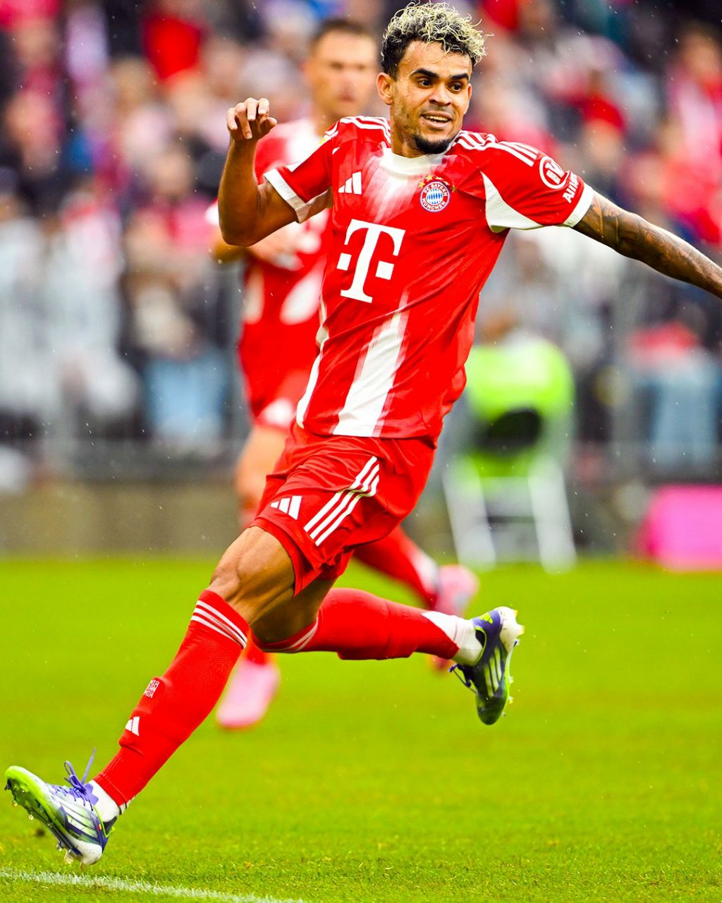 لوئیس دیاز - وینگر کلمبیایی بایرن مونیخ - دوستانه