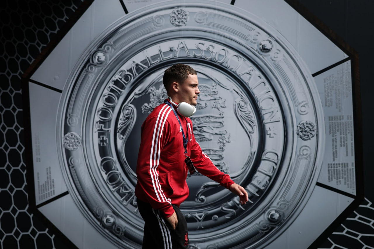 photo_2025-08-12_12-50-28 فلوریان ویرتس