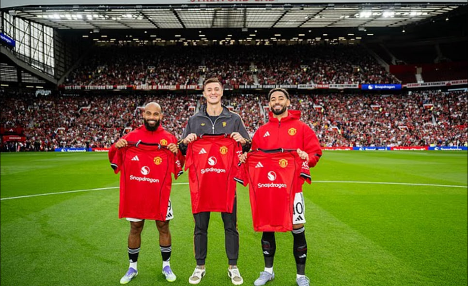 photo_2025-08-14_23-43-57