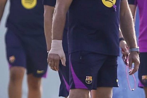 هانسی فلیک - سرمربی بارسلونا در تمرینات