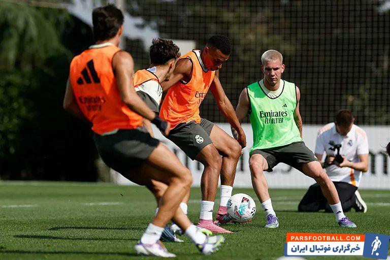 تصاویری از حضور فرانکو ماستانتونو در تمرین رئال مادرید