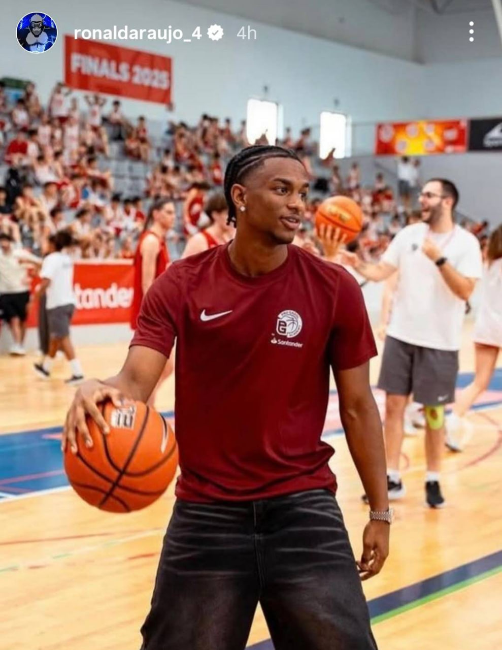 photo_2025-08-30_11-23-45 استوری اینستاگرامی رونالد آرائوخو در حمایت از آلخاندرو بالده