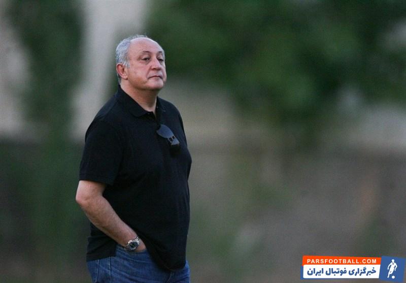 بهتاش فریبا : تراکتور با دست پر به مصاف استقلال خواهد آمد