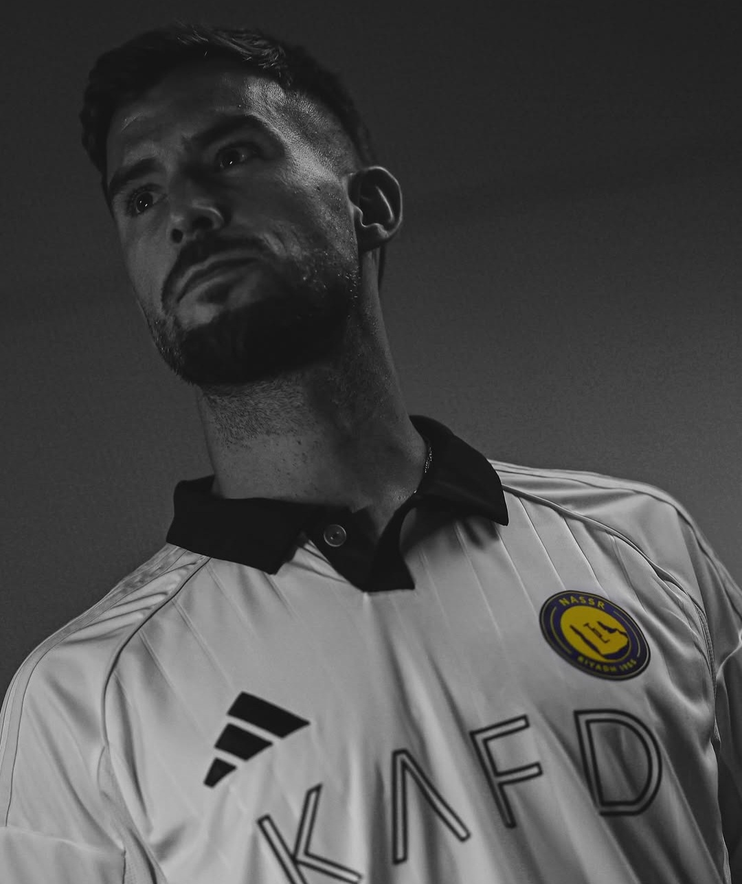 screenshot_20250810_041114_instagram عکس سیاه سفید از اینیگو در لباس النصر