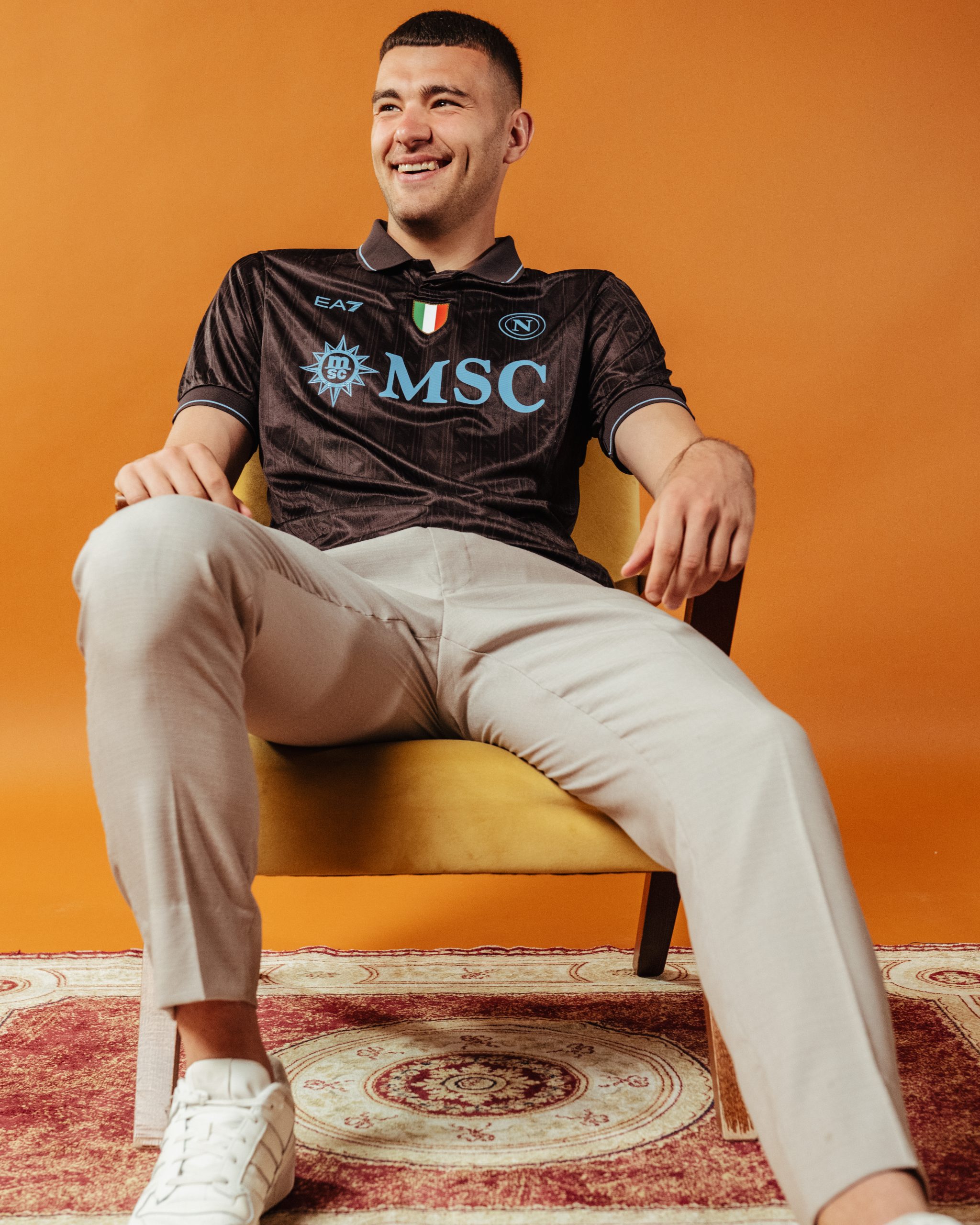 پیراهن سوم ناپولی در فصل ۲۶-۲۰۲۵ - ناپولی