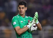 تشویق پیام نیازمند توسط هواداران پرسپولیس پیش از بازی با چادرملو