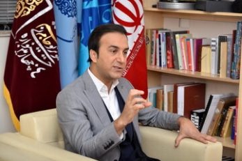 استوری مهدی واعظی درباره رفتار متفاوت رسانه‌ها در قبال نتایج دو تیم سرخابی