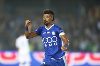 رامین رضاییان دیروز بازی استقلال و پیکان را از نزدیک تماشا کرد