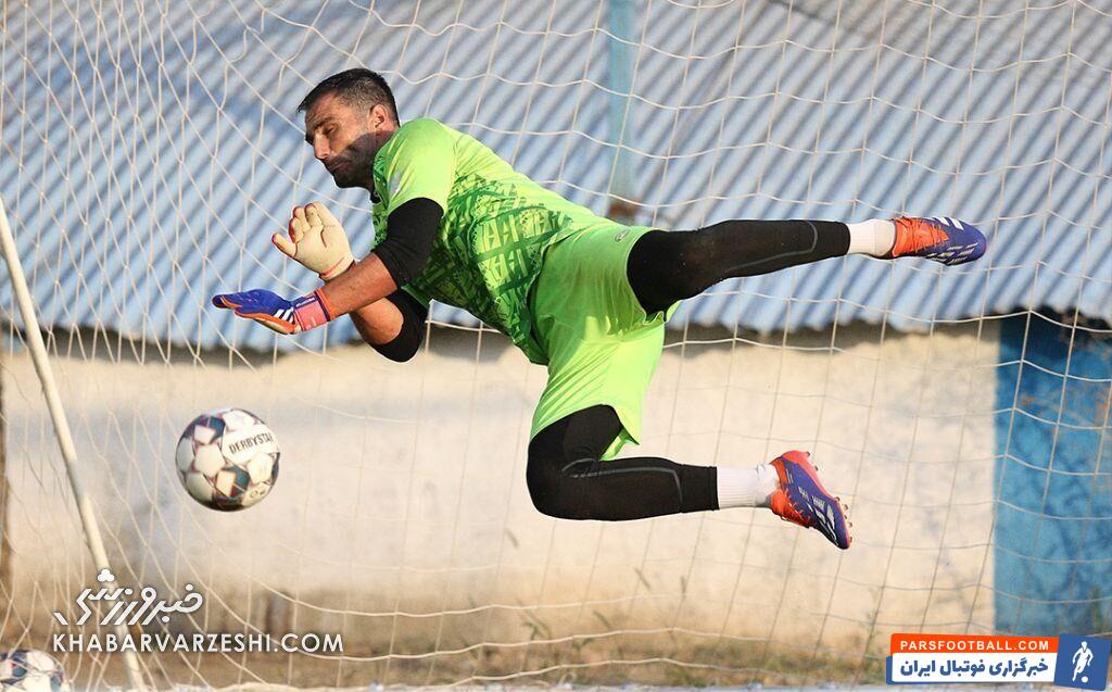 دروازه بان اسپانیایی استقلال