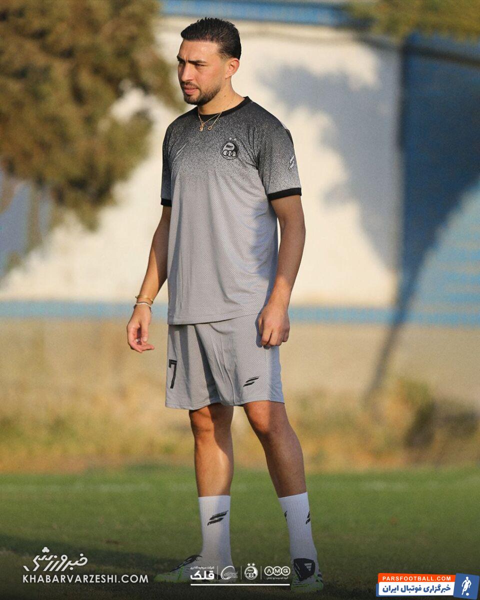 صحبت خصوصی ساپینتو با منیر الحدادی/ فریم به فریم با اولین حضور ستاره جدید در جمع استقلالیها +عکس