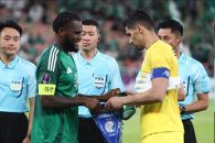 مانینگ داور مشهور چینی دیدار تراکتور و شباب الاهلی را قضاوت خواهد کرد