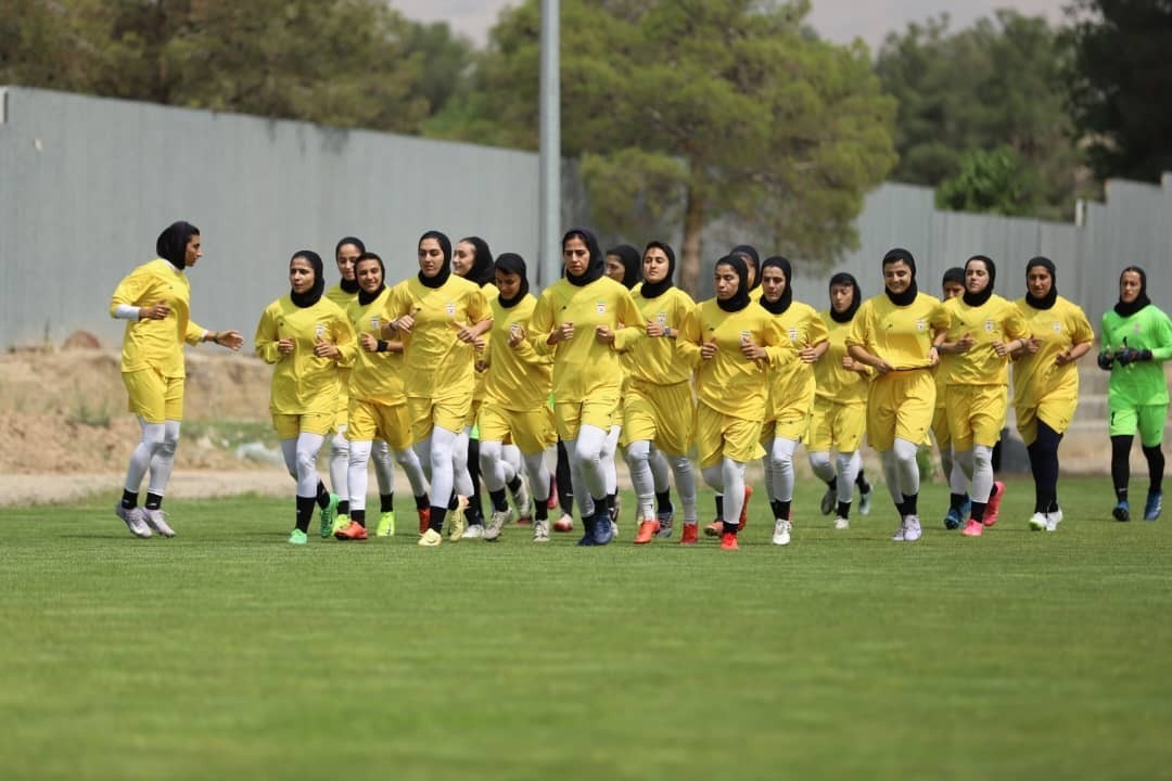 اردوی تیم ملی فوتبال بانوان لغو شد
