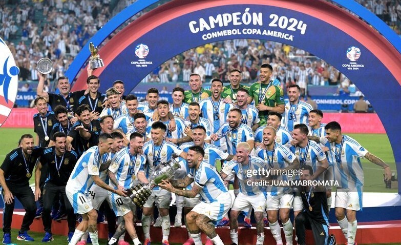 مقایسه تیم‌ملی فوتبال ایران با آرژانتین؛ طلبکاری به جای پاسخگویی!