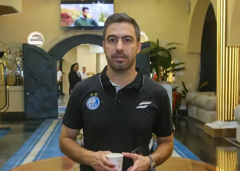 ادعای خسرو حیدری درباره اتفاق غیرمنتظره بین دو نیمه در تونل ورزشگاه