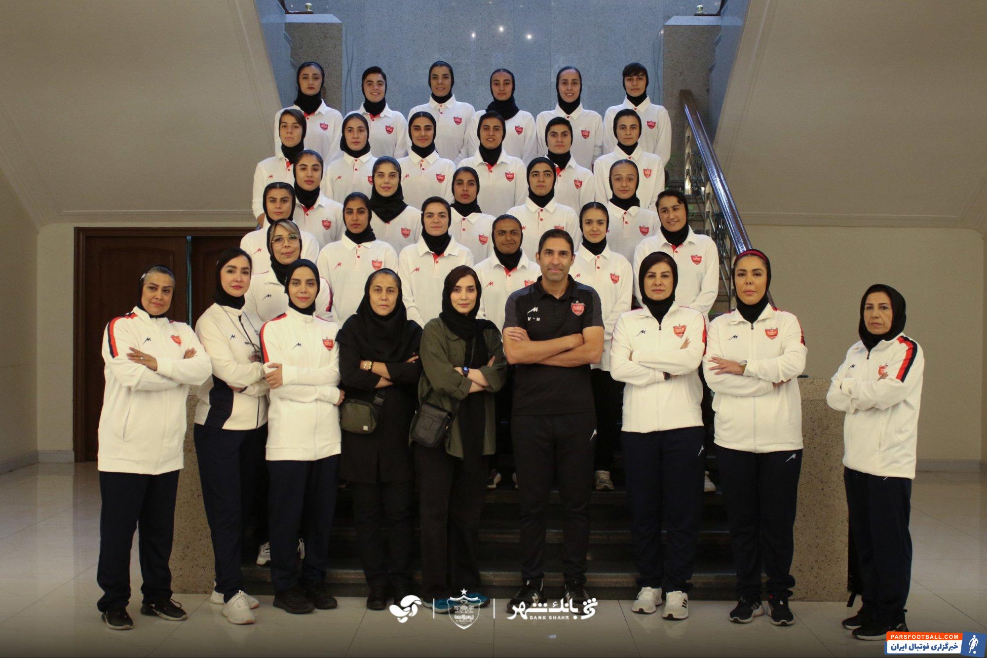 حمایت هاشمیان از تیم زنان پرسپولیس ؛ دیدار سرمربی مردان با اعضای تیم زنان