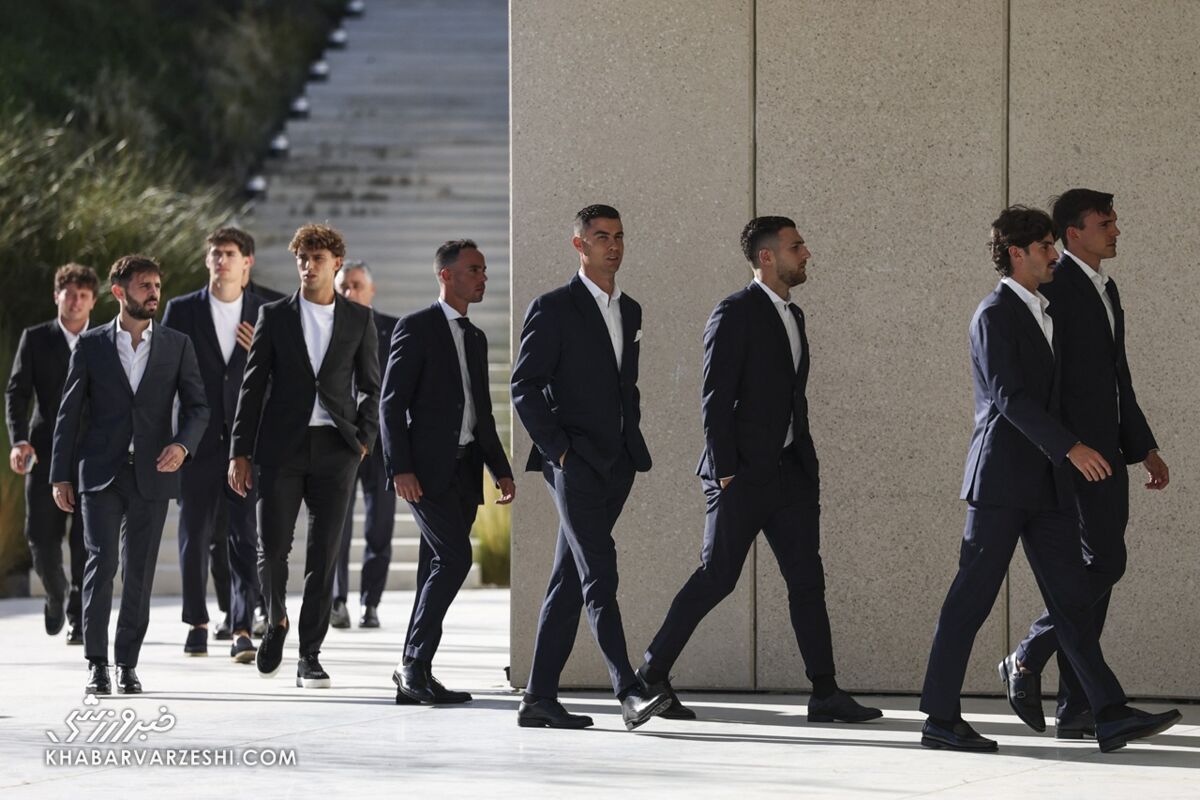 402604 تیم ملی پرتغال در مراسم یادبود دیوگو ژوتا