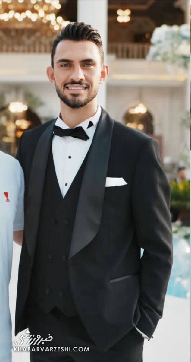 402914 تعطیلی لیگ و یک ازدواج؛ جشن عروسی مهاجم استقلال برگزار شد +عکس