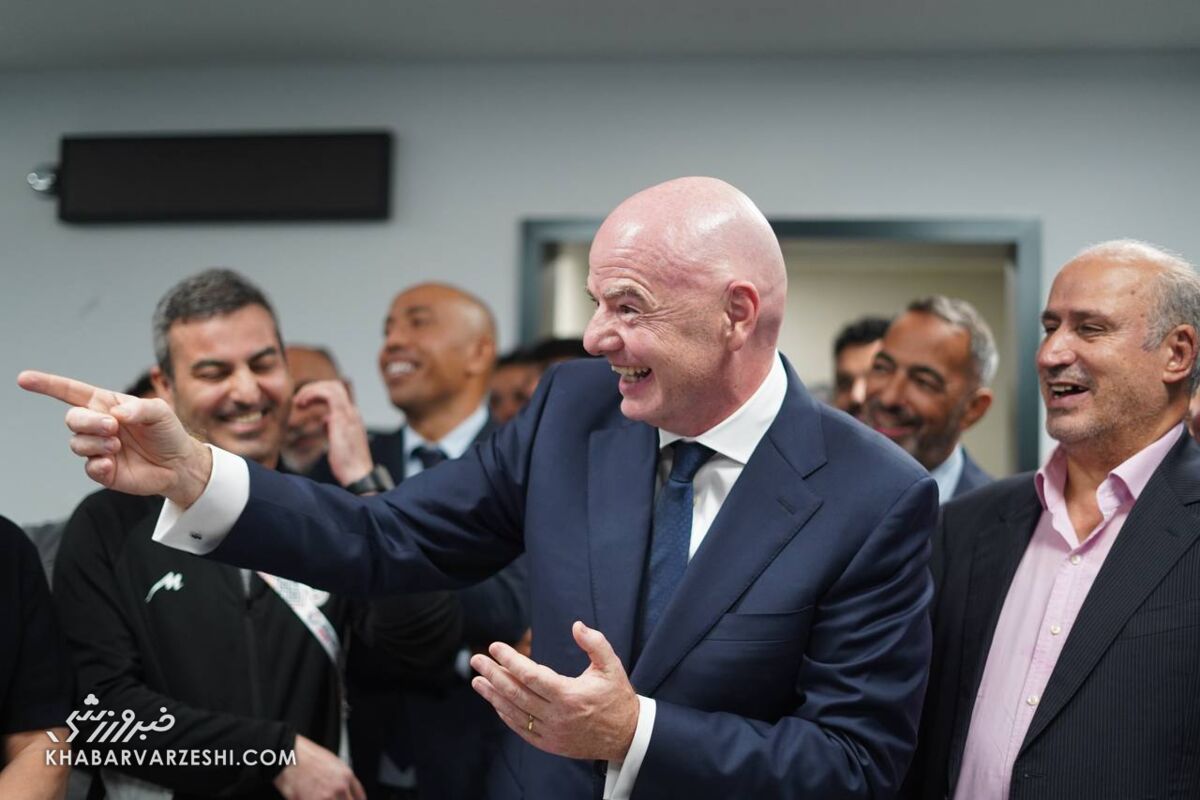 خنده‌های اجباری تیم ملی در رختکن بعد از شکست تلخ! +عکس