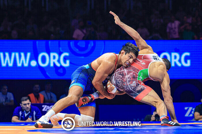 4498897 حسرت ۸۶؛ زور کشتی ایران به تفکر تیلور نرسید