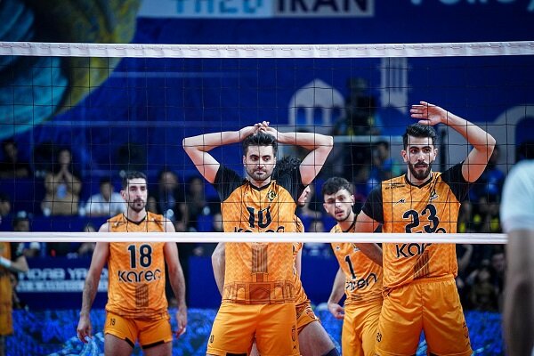 5250121 مهدوی: شهداب با ذهنیت قهرمانی وارد لیگ میشود/نظم و قوانین اولویت باشد