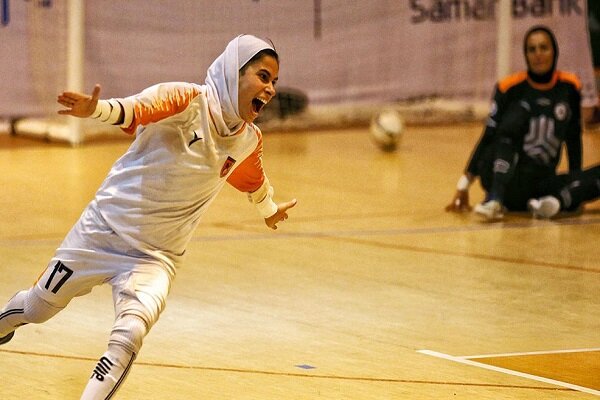 انتقاد ملی‌پوش فوتسال از قراردادهای باشگاهی؛ بعضا رقمی خنده‌دار دارند