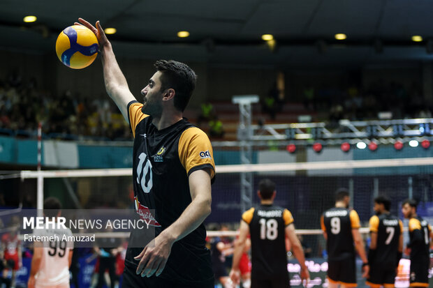 محمدکاظم:لیگ ۱۴ تیمی به شرط برنامه‌ریزی جذاب است/نمایش خوب اولویت دارد