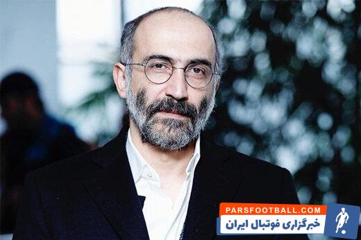 هادی حجازی‌ فر، بازیگر سرشناس سینمای ایران گفت : ما طرفدار استقلال هستیم و بعدش هوادار تراکتور.