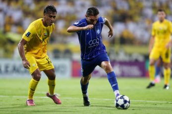 سعید لطفی : سعید لطفی : آقای بازیکن شما باید وظیفه خودت را عمل کنی