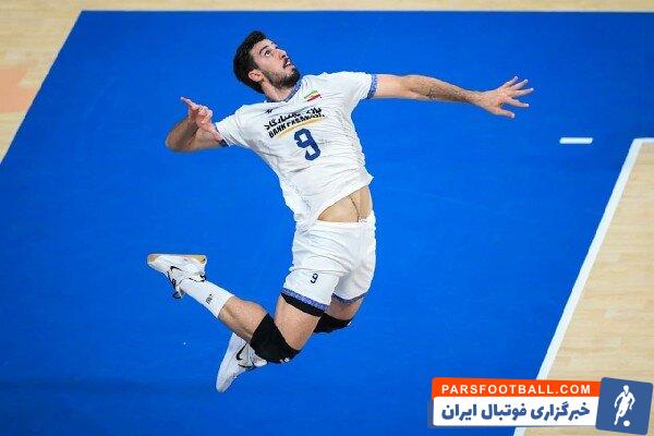 پوریا خانزاده دریافت کننده قدرتی تیم ملی والیبال ایران : شرمنده مردم شدیم